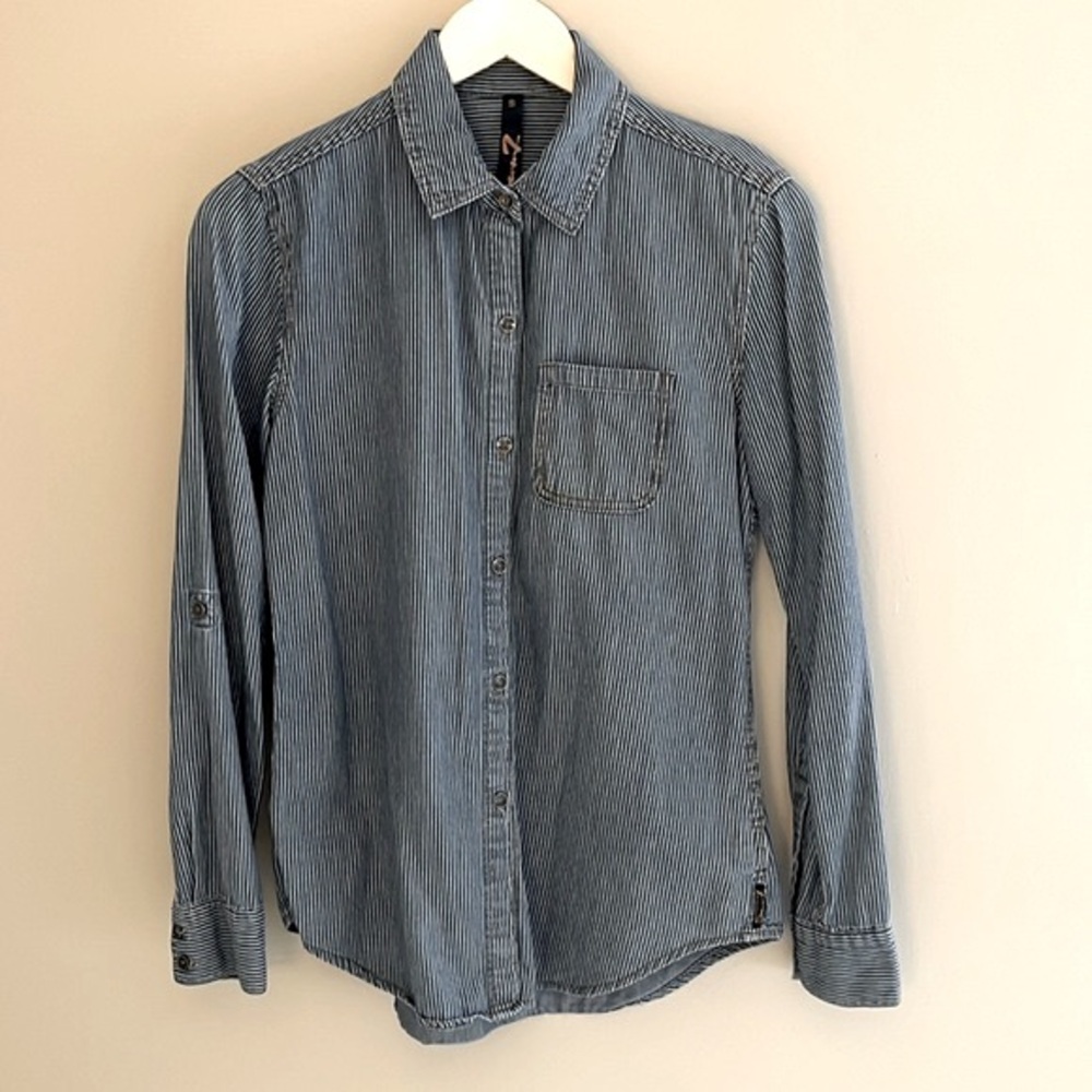 Seven7 Denim Striped‎ Button Up Shirt Size Small